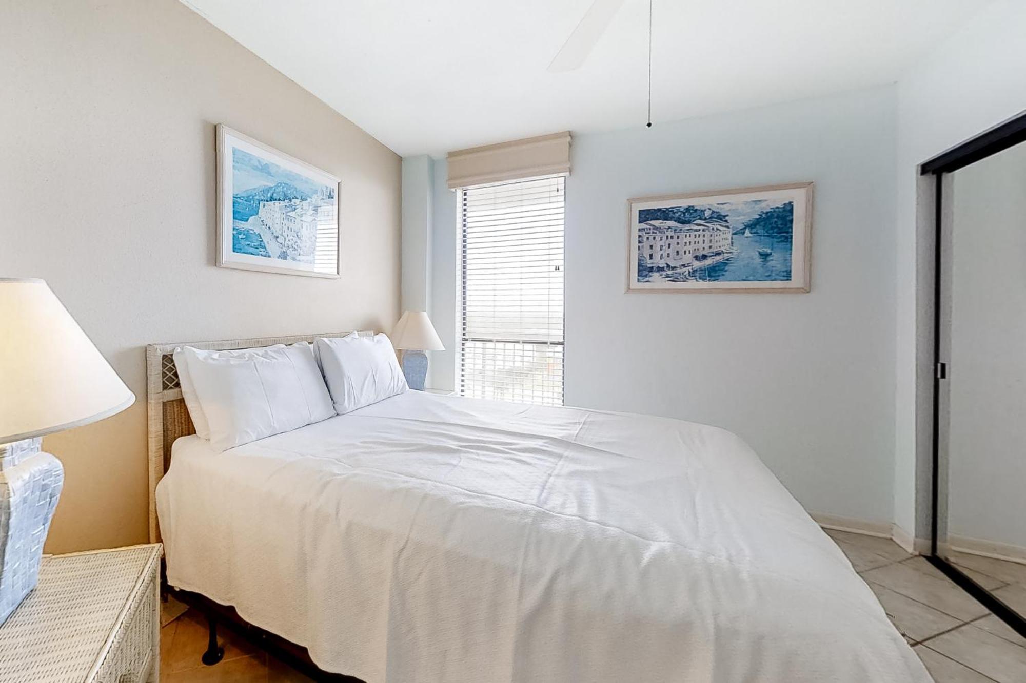 Bluewater Apartments III Orange Beach Room photo